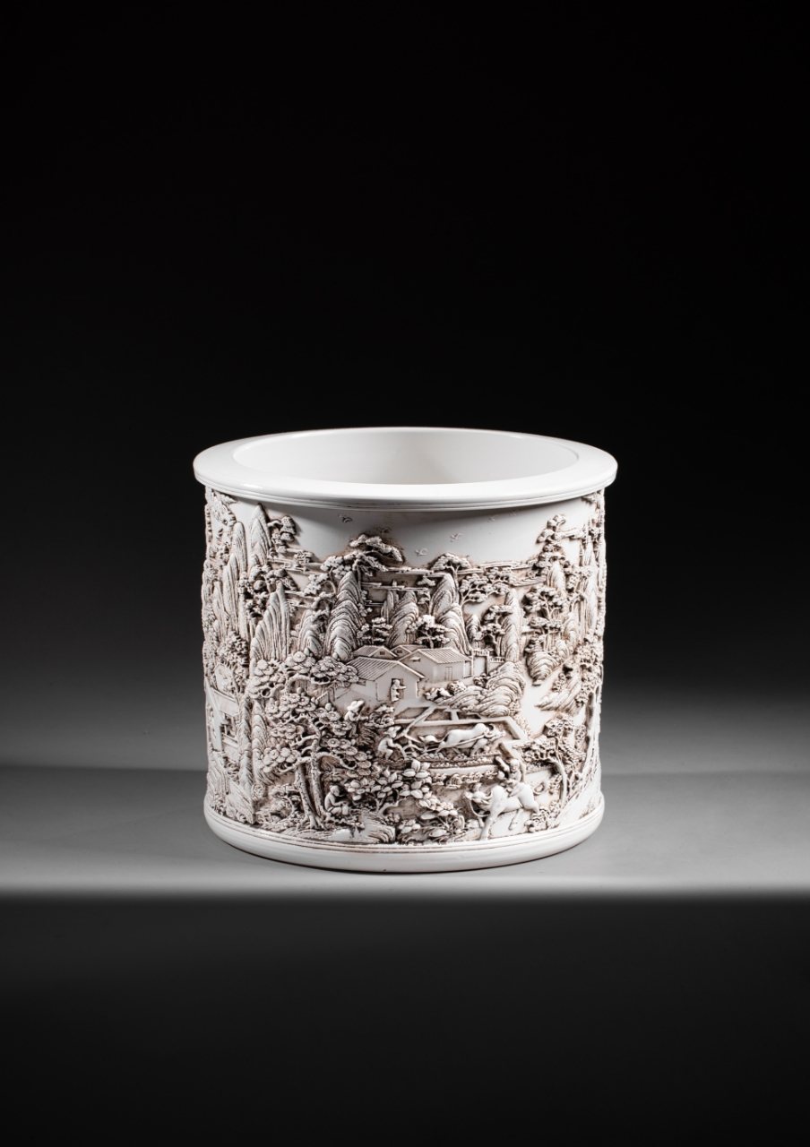 White-glazed brush pot