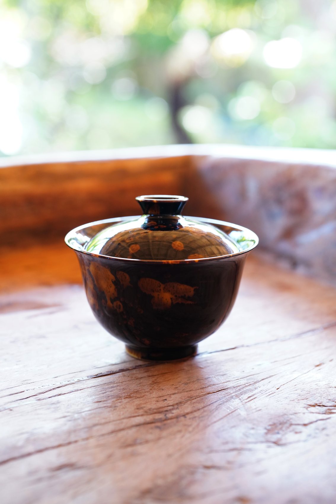Jizhou-ware covered bowl