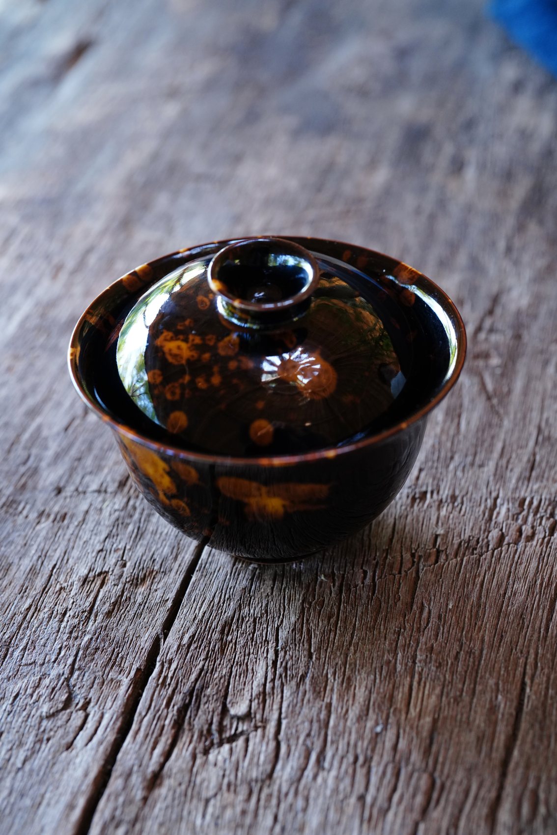 Tortoiseshell-glazed cup